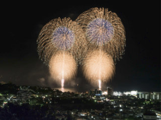 海上花火大会