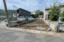 湯河原町中央 駅徒歩圏内 生活しやすい住環境 建築条件なし更地