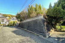 湯河原町宮下 花咲分譲地 陽当たり良好角地 建築条件無し