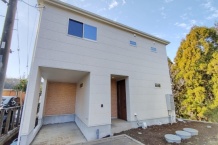 湯河原町鍛冶屋 新築戸建 3LDK+小屋根裏収納 庭・駐車場2台付