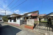 湯河原町中央 南庭付き4SLDK戸建 湯河原駅まで徒歩約15分